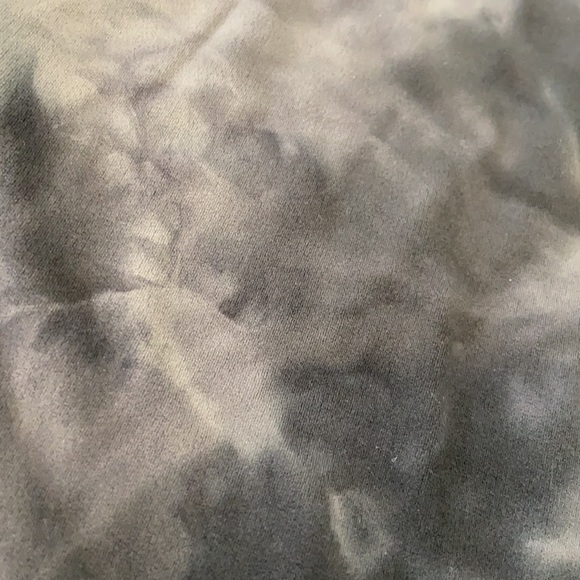 NWT ⭐️ SZ 2 BLACK ALIGN LULULEMON TIEDYE CROP TOP YOGA TWEEN HTF COLOR NEW - Picture 4 of 12